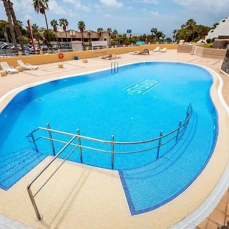 5c Oasis Beautiful Terrace And Pool Lejlighed